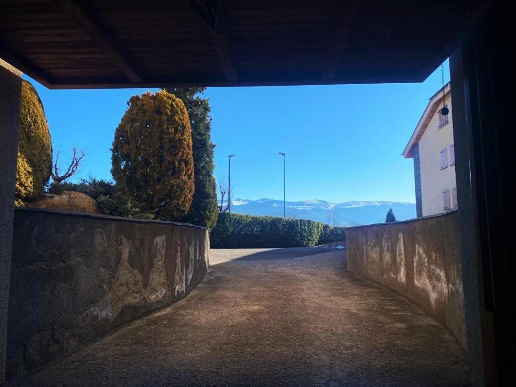 Amplio Apartamento En Puigcerdà Exterior foto